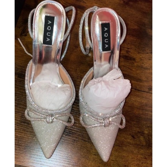 Aqua Shoes - Aqua Women’s Charm Rhinestone Bow Heels Silver Size 8M NWD